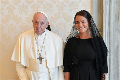 novák katalin a pápánál